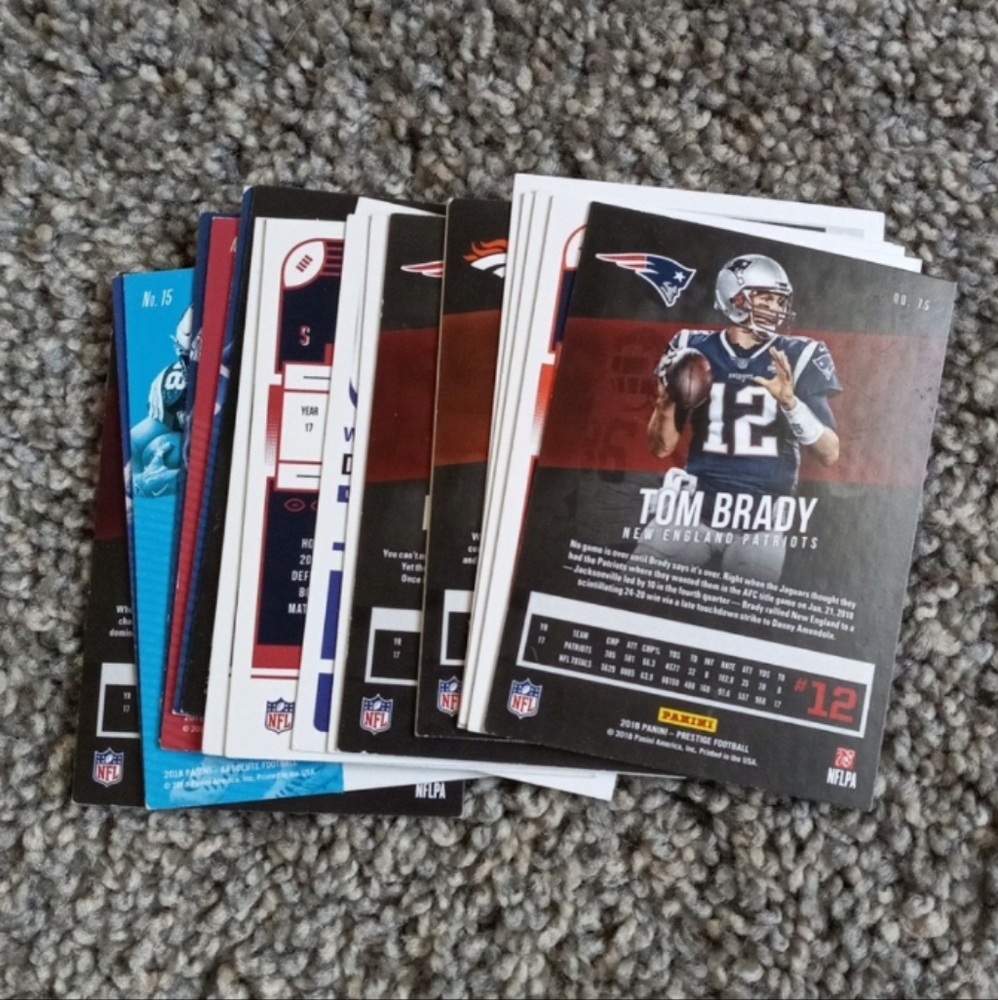 NFL Football Trading Cards Collection - Picture 2 of 6